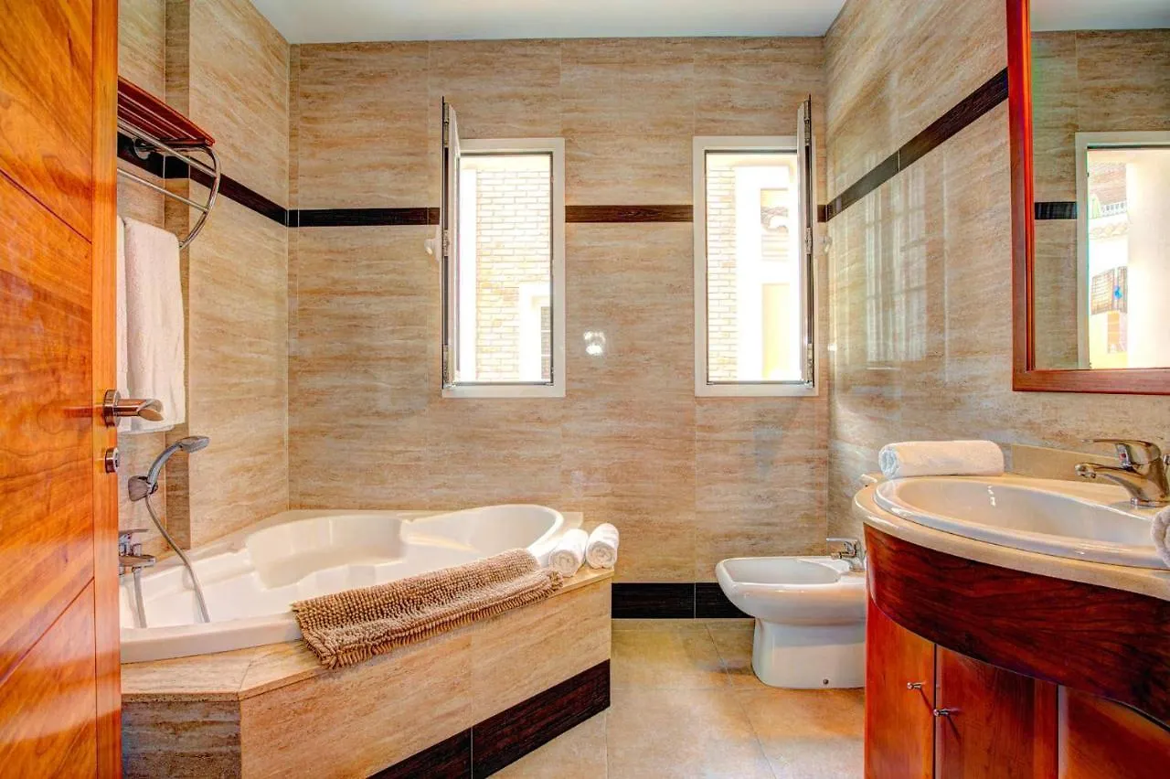 Villa Reyes Nerja Španělsko